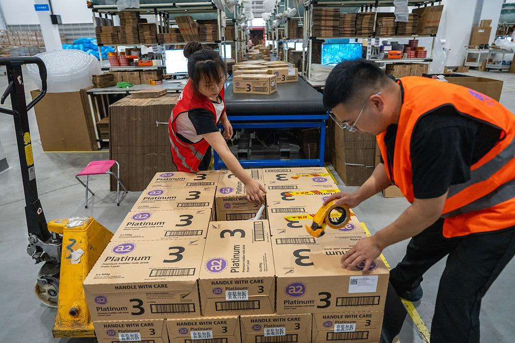 Preparación y embalaje de productos chinos para exportación y transporte internacional