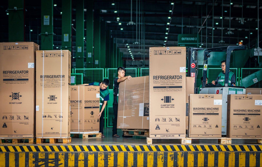 Carga de electrodomésticos grandes en China para transporte marítimo a América Latina